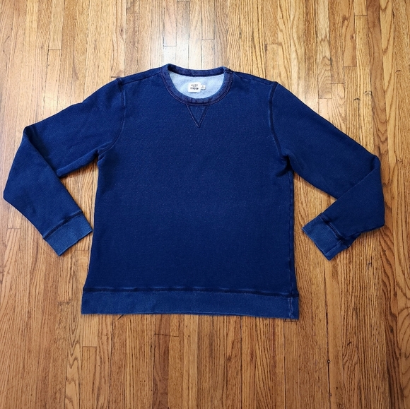 flint and tinder Other - Flint And Tinder Mens Pullover Sweatshirt Size L Blue Made In USA